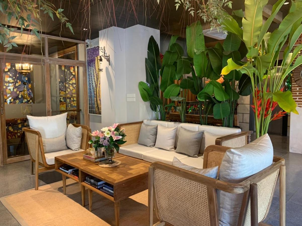 Sanae' Oldtown Hotel Чиангмай Екстериор снимка
